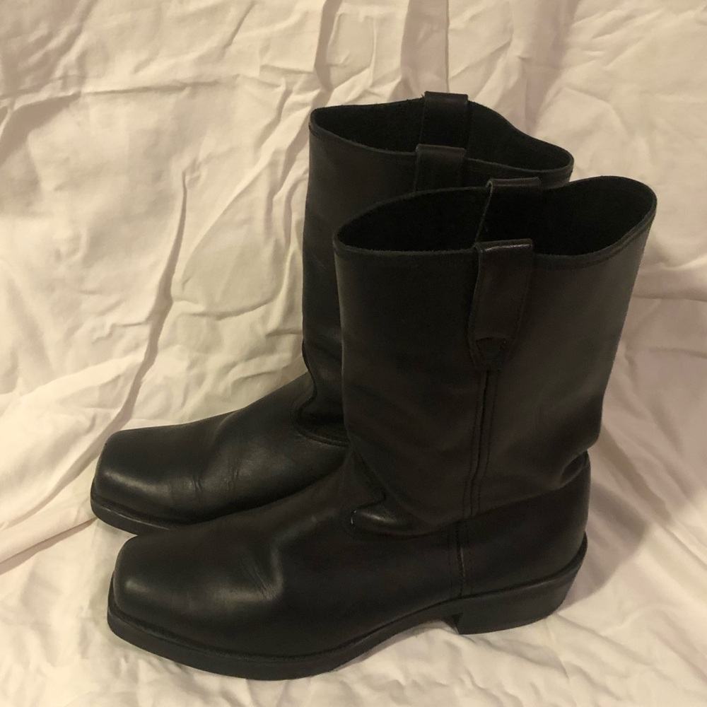 Men's Black Leather Boots - Picture 3 of 5
